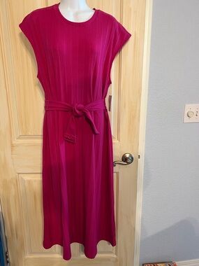 Nine West Fuchsia Ribbed Midi Dress with Waist Tie